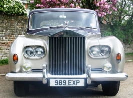 Classic 1960s Rolls Royce for weddings in Woking
